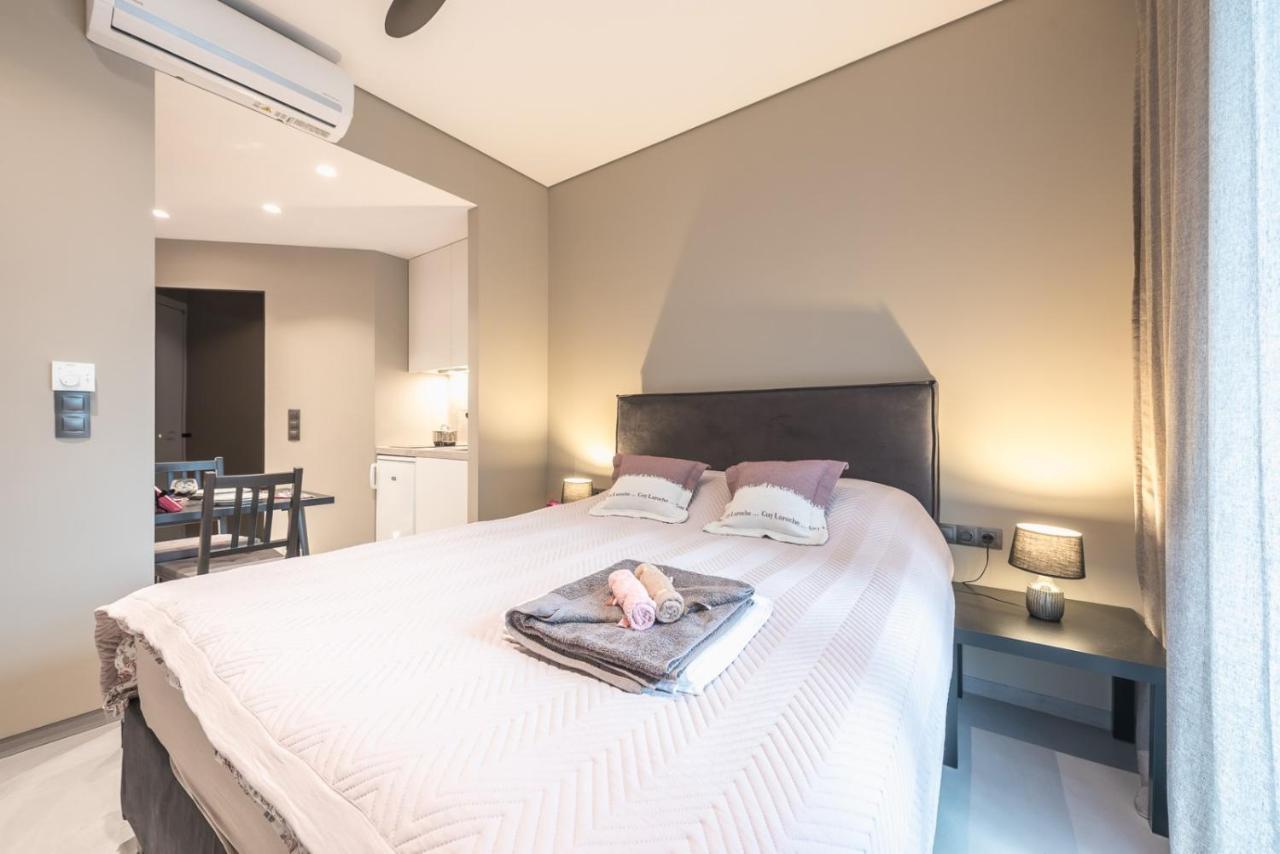 Ionia Luxury Suites B Aten Exteriör bild